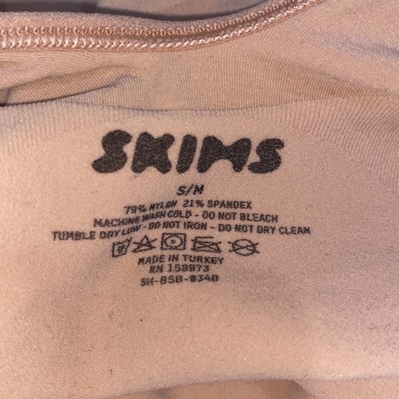 SKIMS SCULPTING BODYSUIT W. SNAPS - Picture 5 of 5